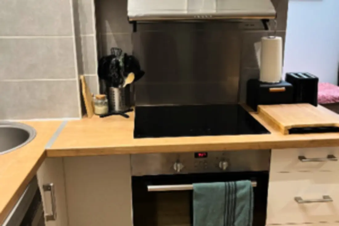 Charmant T2 Batignolles Avec Cour Privée