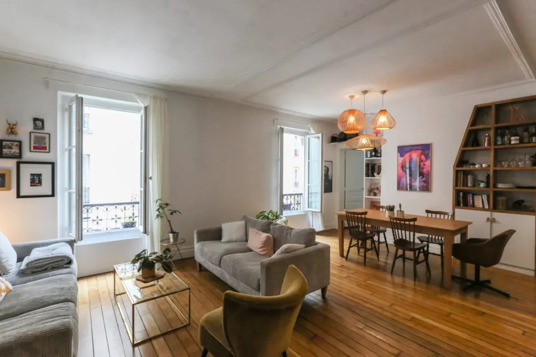 Spacieux Appartement Proche De La Villette