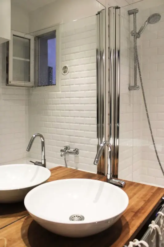 Spacieux Appartement Proche De La Villette
