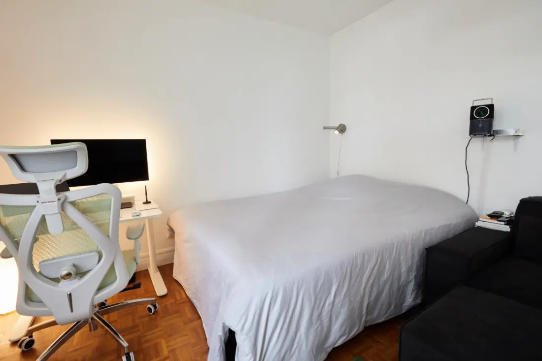 Studio Avec écran Cinéma Près Bois De Vincennes