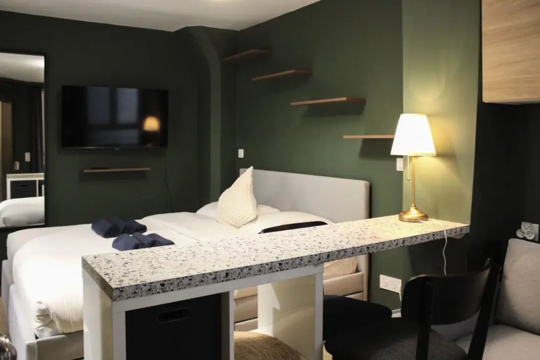 Cocon Optimisé Au Cœur De Paris (16m²)