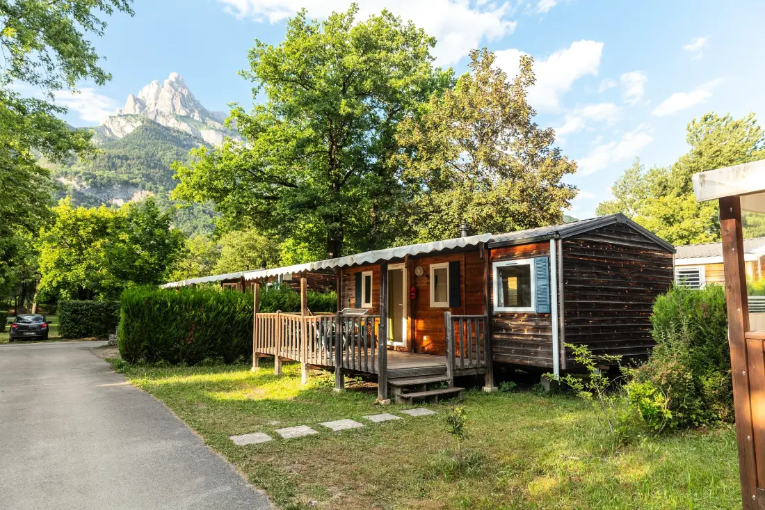 Flower Camping Les Iles  3 étoiles★★★