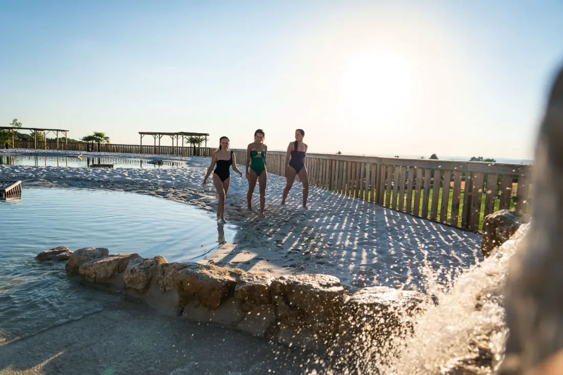 Camping Sunêlia Le Séquoia 4 étoiles★★★★