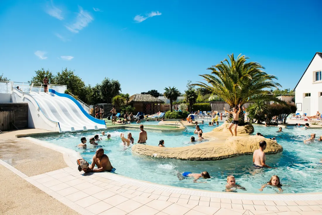 Camping Les Iles 51 étoiles★