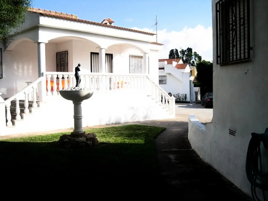 Chalets Independientes Les Illes