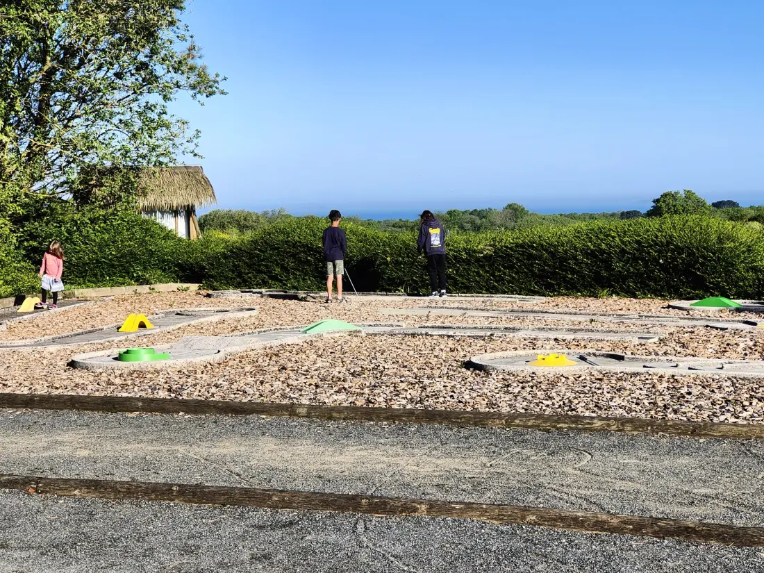 Camping Les Hauts de Port Blanc 3 étoiles★★★
