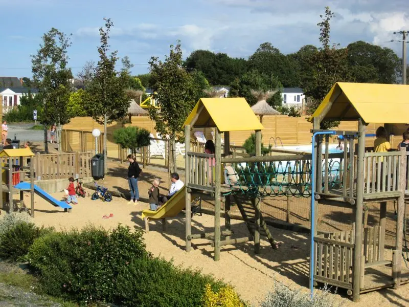 Camping Les Hauts de Port Blanc 3 étoiles★★★