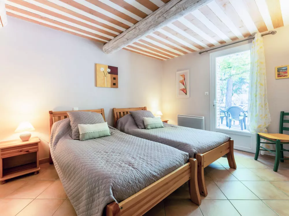 Maison de Vacances Pernes les Fontaines