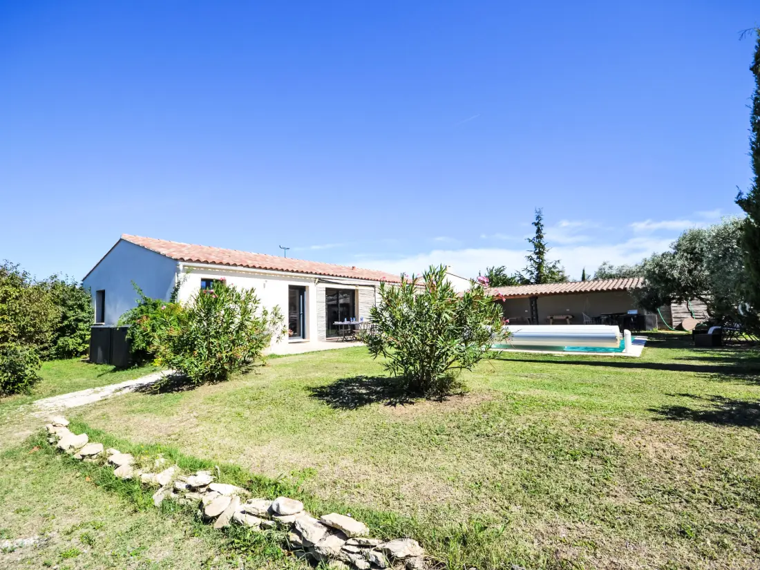 Maison de Vacances Pernes les Fontaines
