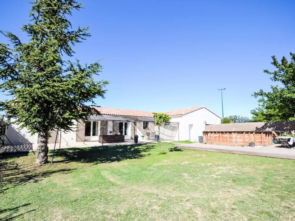 Maison de Vacances Pernes les Fontaines