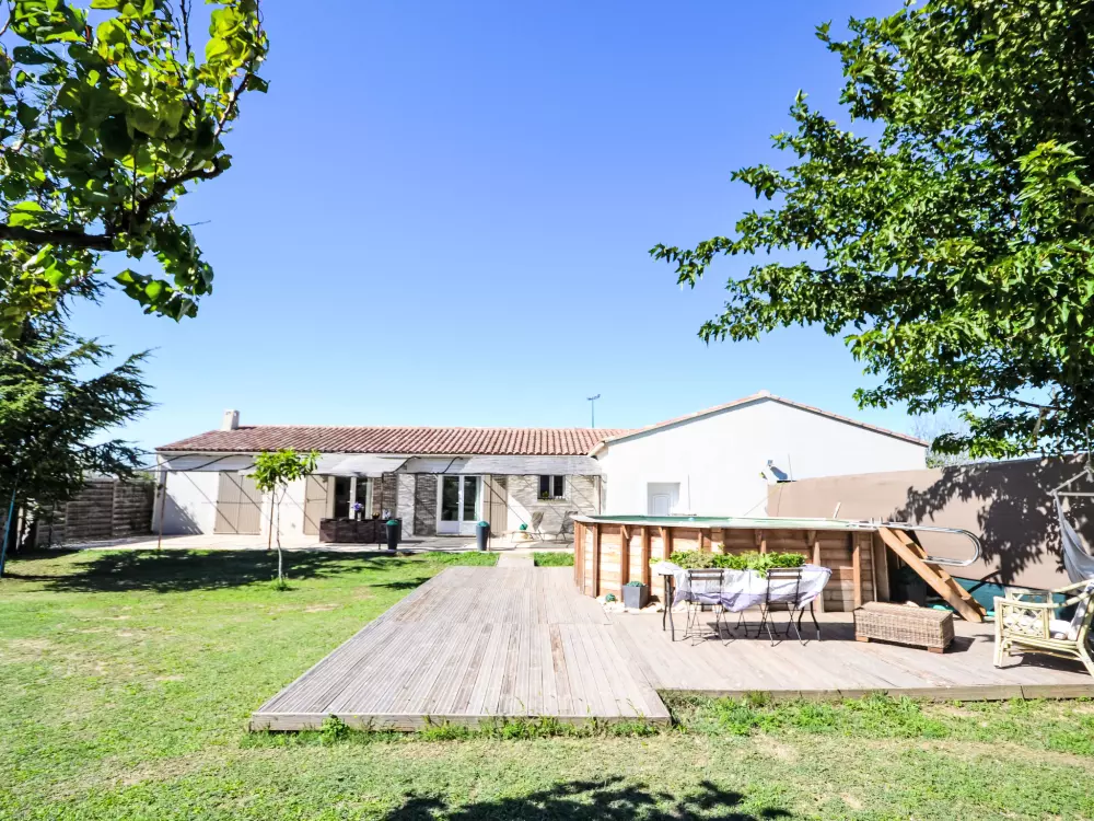 Maison de Vacances Pernes les Fontaines