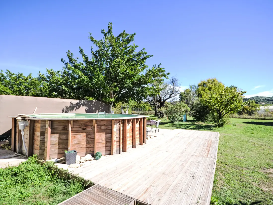 Maison de Vacances Pernes les Fontaines