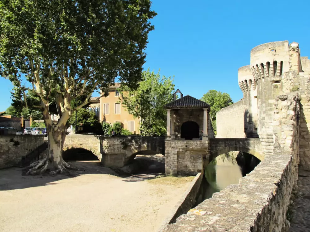 Maison de Vacances Pernes les Fontaines