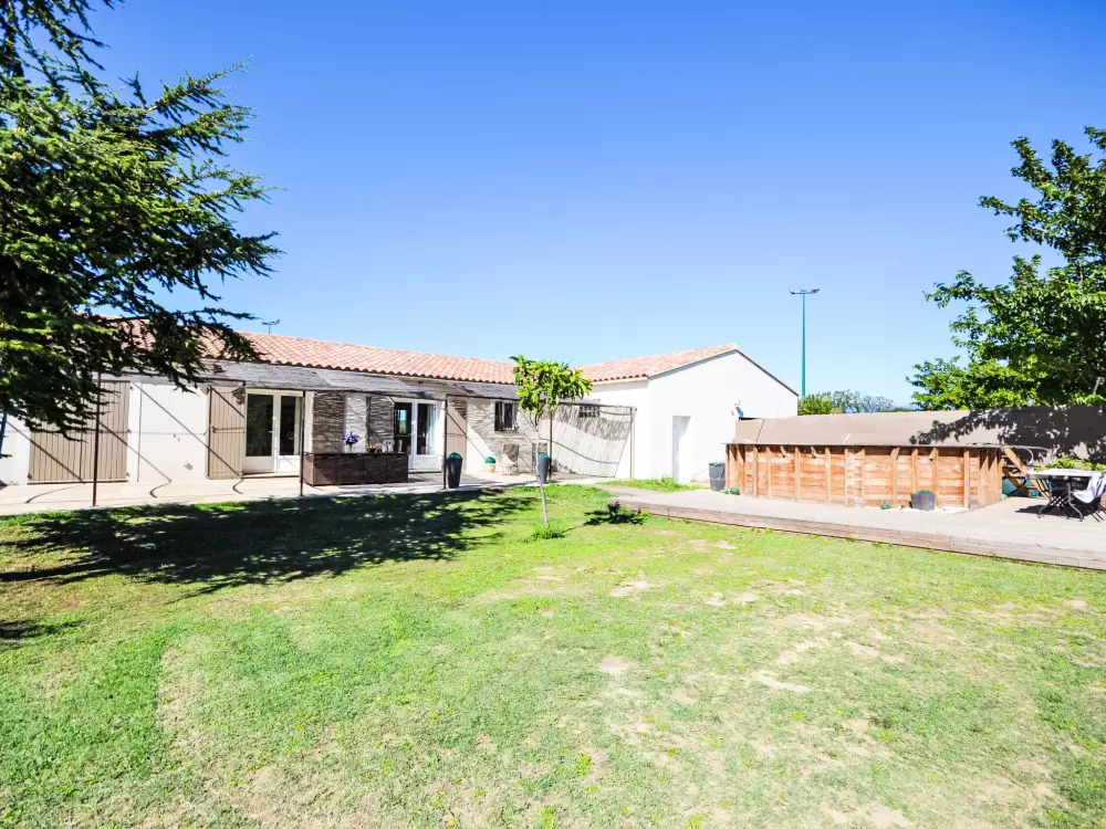 Maison de Vacances Pernes les Fontaines