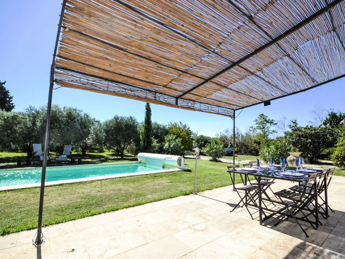 Maison de Vacances Pernes les Fontaines