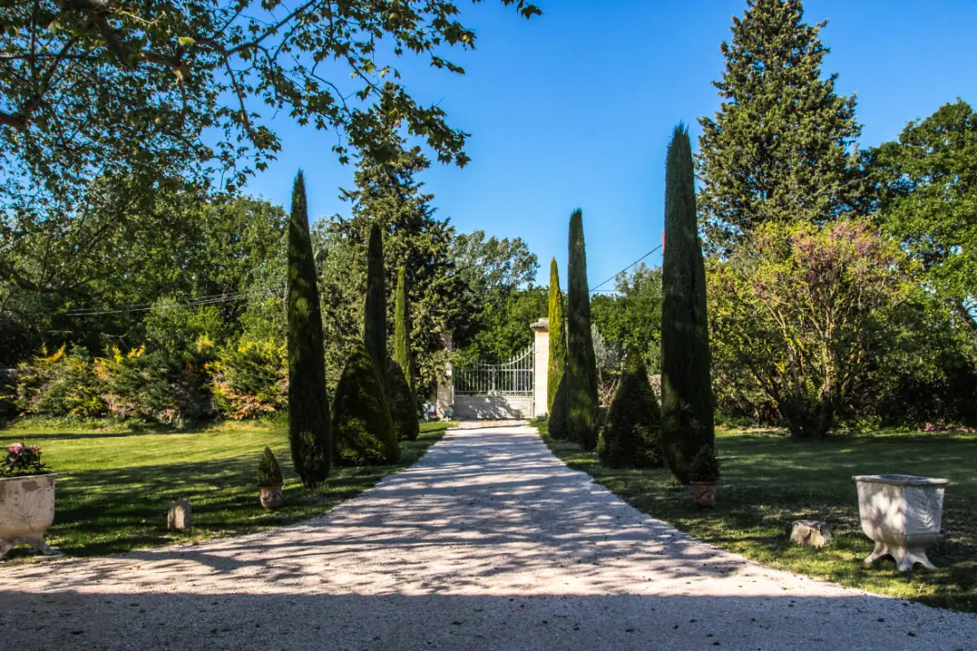 Superbe Mas Provencal Avec Piscine Chauffée