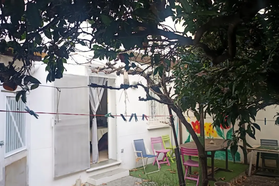 Maison Spacieuse à Perpignan, Calme Et Conviviale