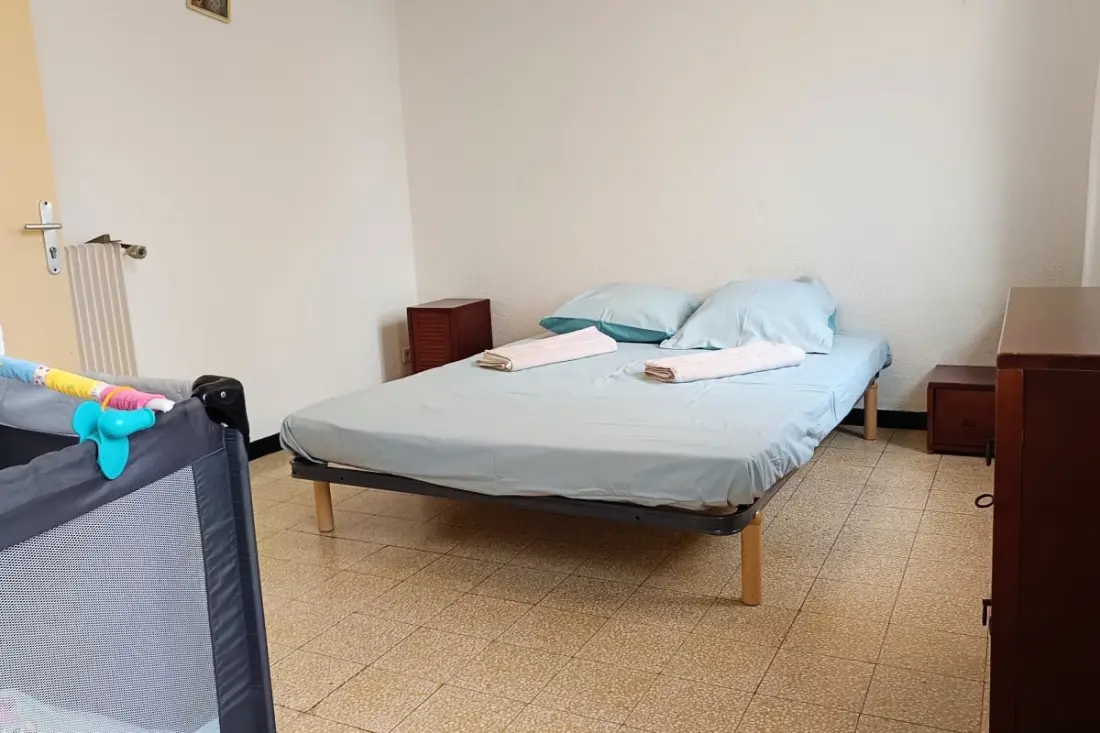 Maison Spacieuse à Perpignan, Calme Et Conviviale