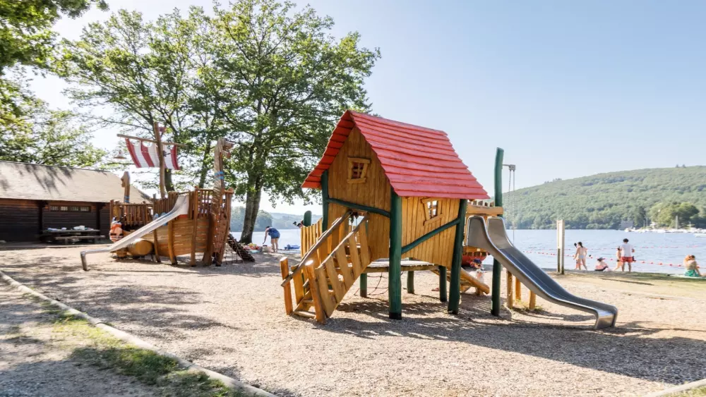 Camping Paradis les 2 îles3 étoiles★★★