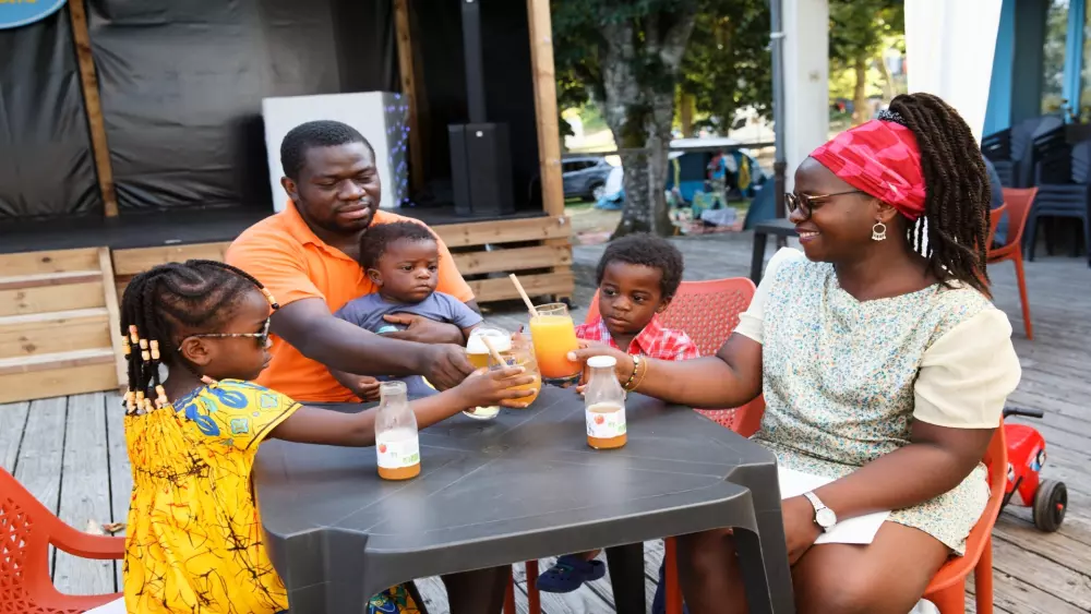 Camping Paradis les 2 îles3 étoiles★★★