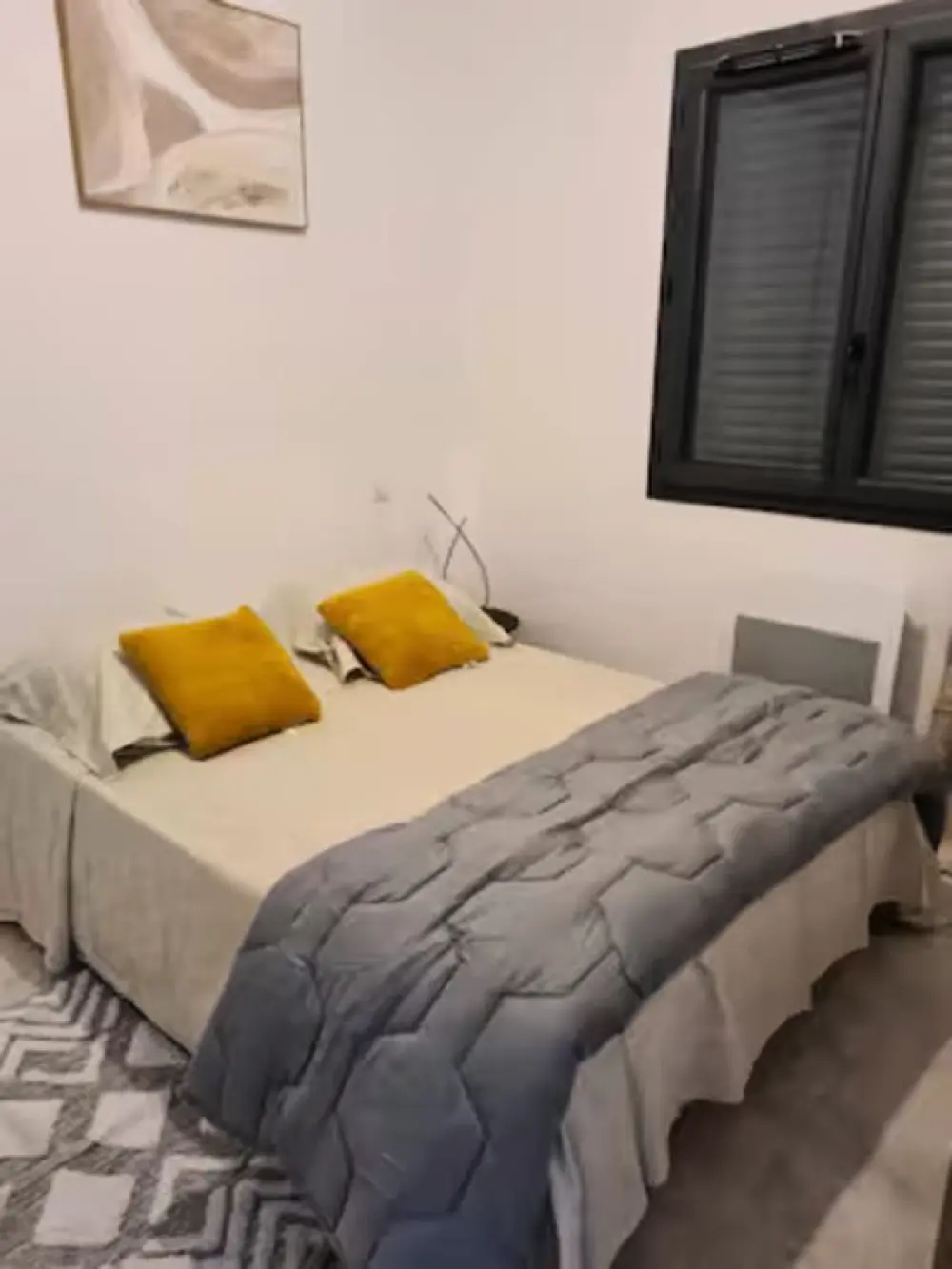 Maison Lumineuse à Pezens Pour 8 Personnes