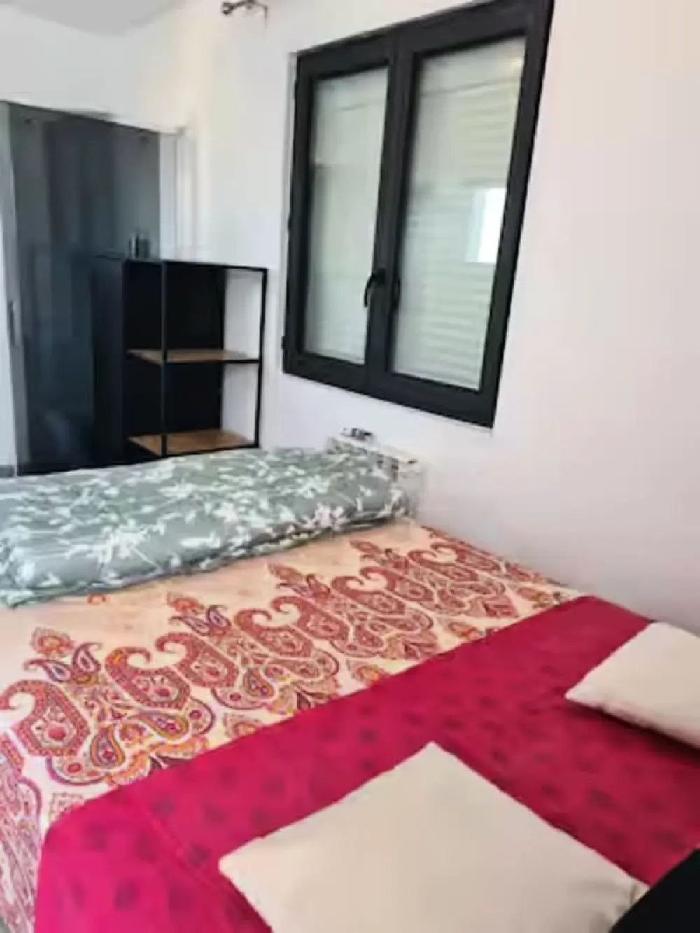Maison Lumineuse à Pezens Pour 8 Personnes