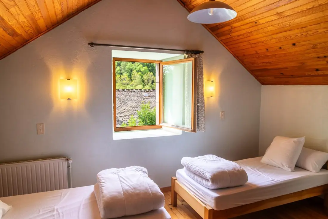 Gîte de France Gîtes de france 6 personnes à pierrefiche 2 épis