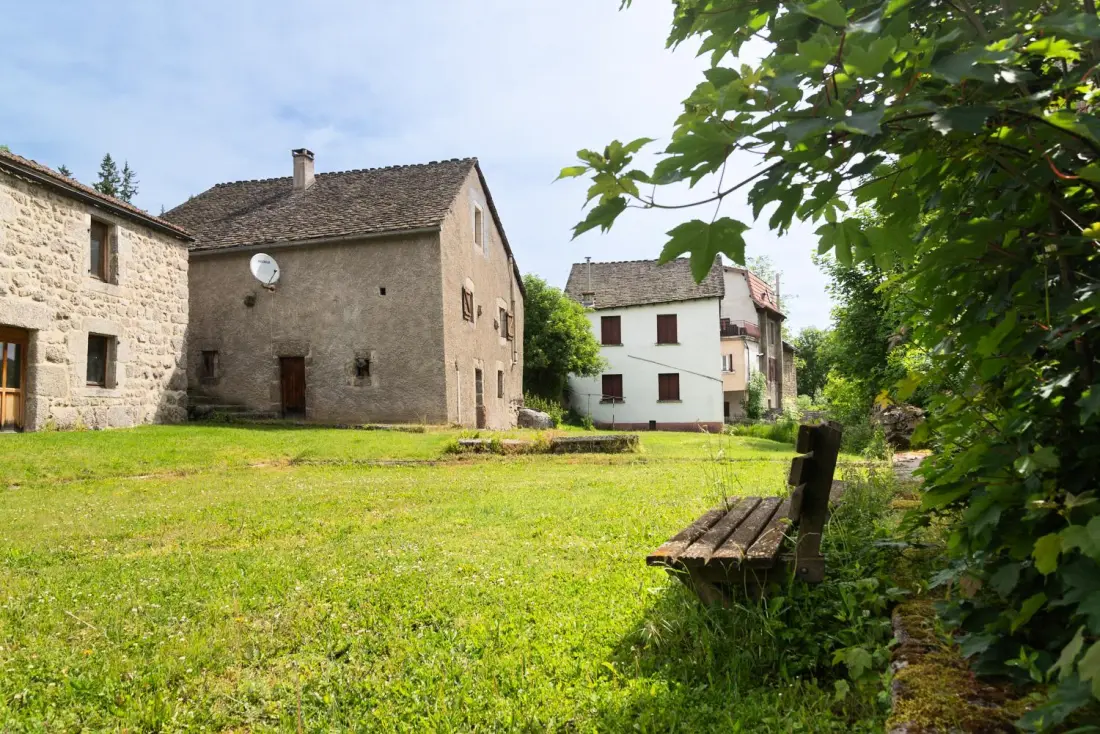 Gîte de France Gîtes de france 6 personnes à pierrefiche 2 épis