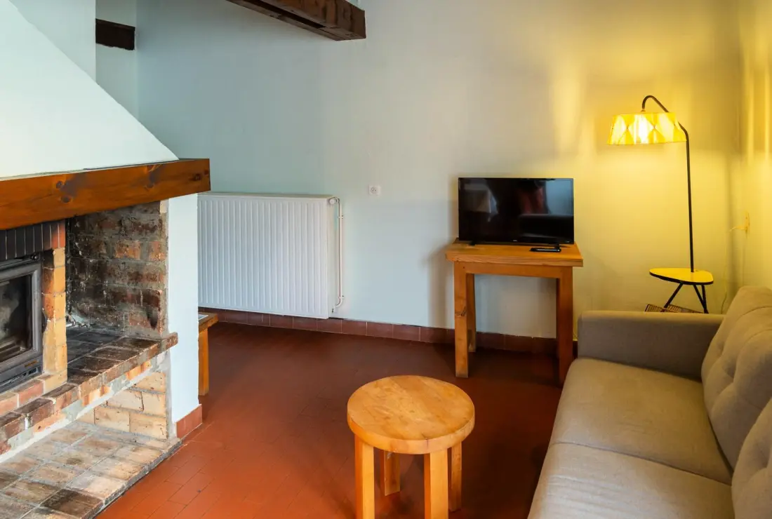 Gîte de France Gîtes de france 6 personnes à pierrefiche 2 épis