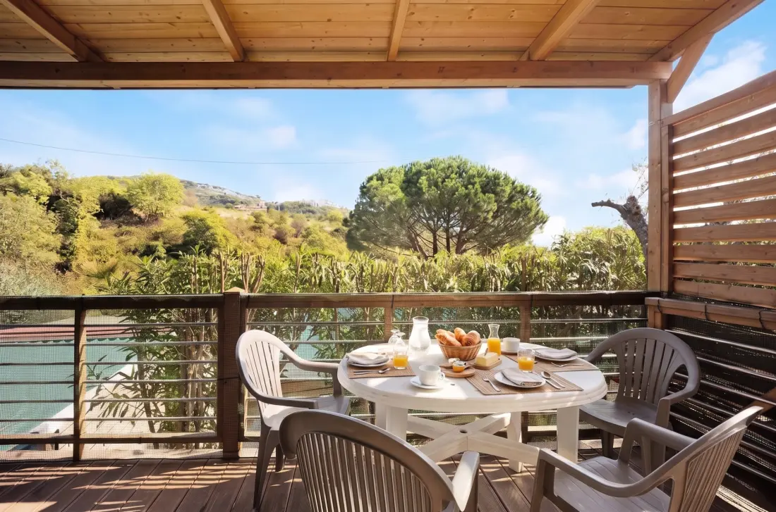 Camping dei Fiori 2 étoiles★★
