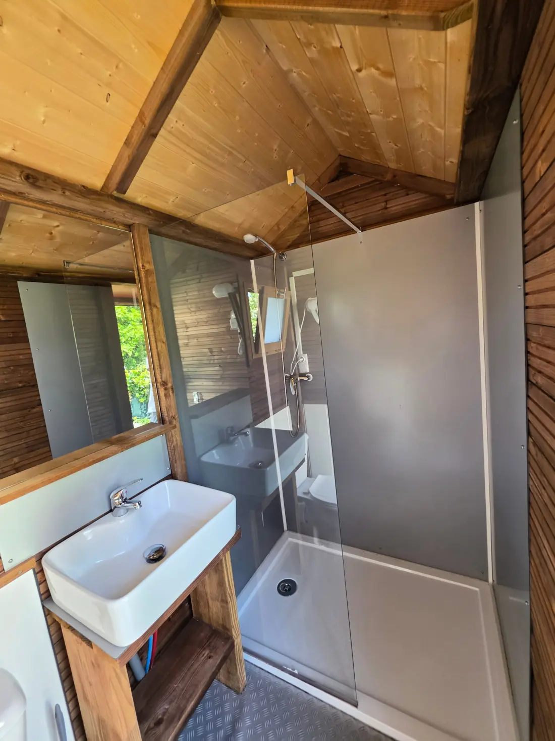 Camping dei Fiori 2 étoiles★★