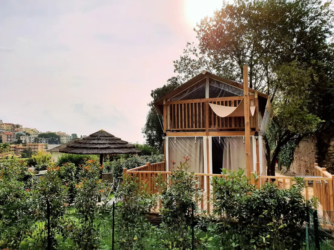 Camping dei Fiori 2 étoiles★★