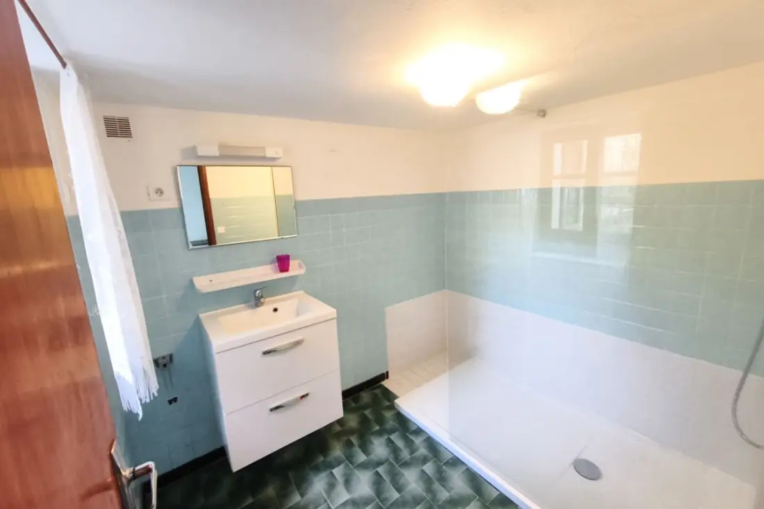 Vacances Paisibles à 4, Gîte 60 M² Avec Jardin !