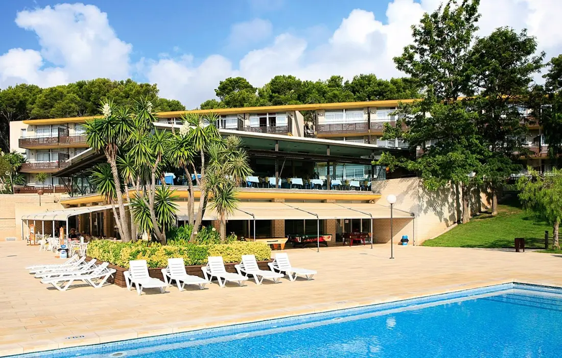 Aparthotel Comtat Sant Jordi by Viajes Velero
