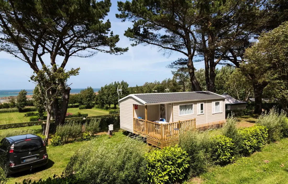 Flower Camping Port de la Chaîne 4 étoiles★★★★