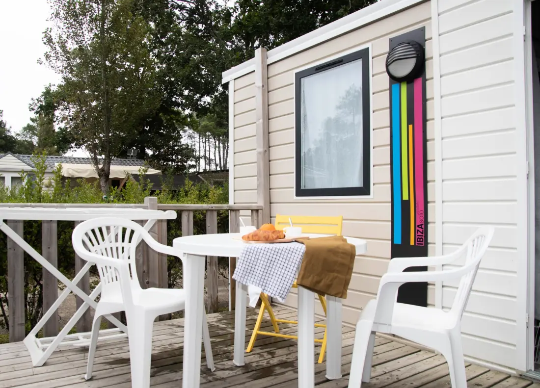 Camping Le Saint Laurent (piscine d'avril à septembre)  3 étoiles★★★