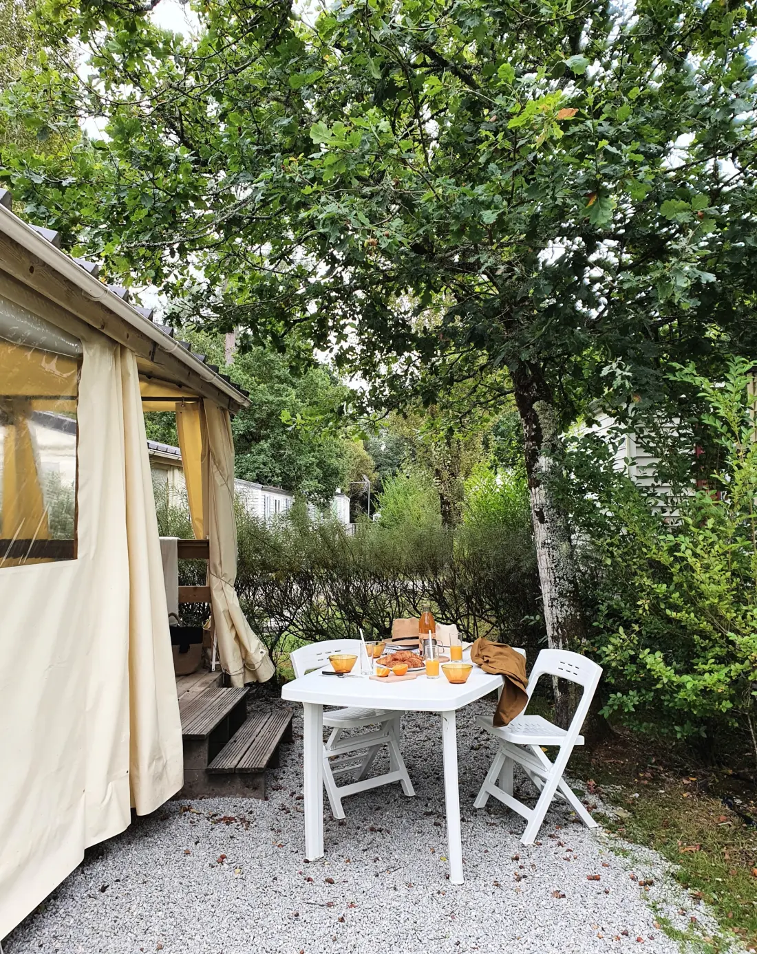 Camping Le Saint Laurent (piscine d'avril à septembre)  3 étoiles★★★