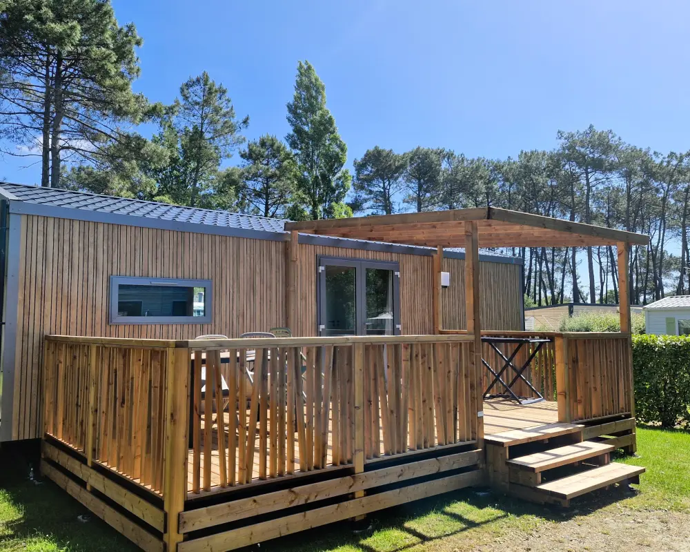 Camping Le Saint Laurent (piscine d'avril à septembre)  3 étoiles★★★