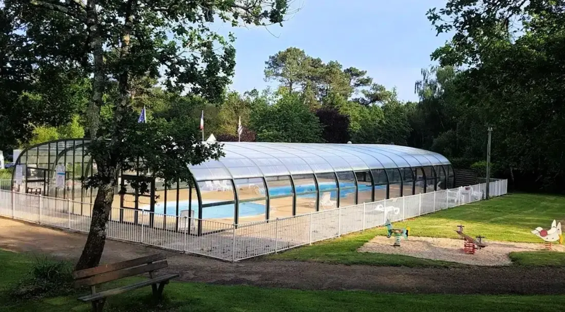 Camping Le Saint Laurent (piscine d'avril à septembre)  3 étoiles★★★