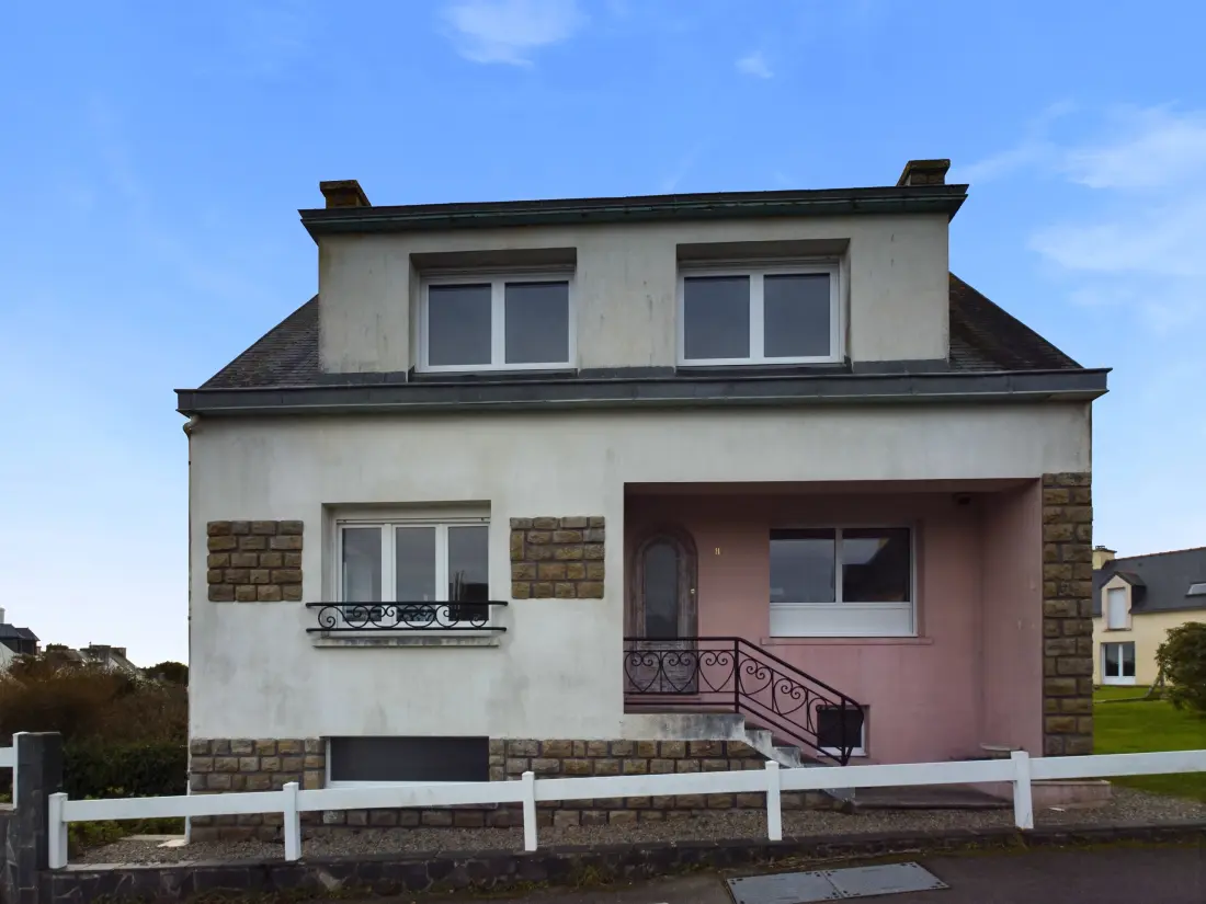 Maison à Ploneour-Lanvern