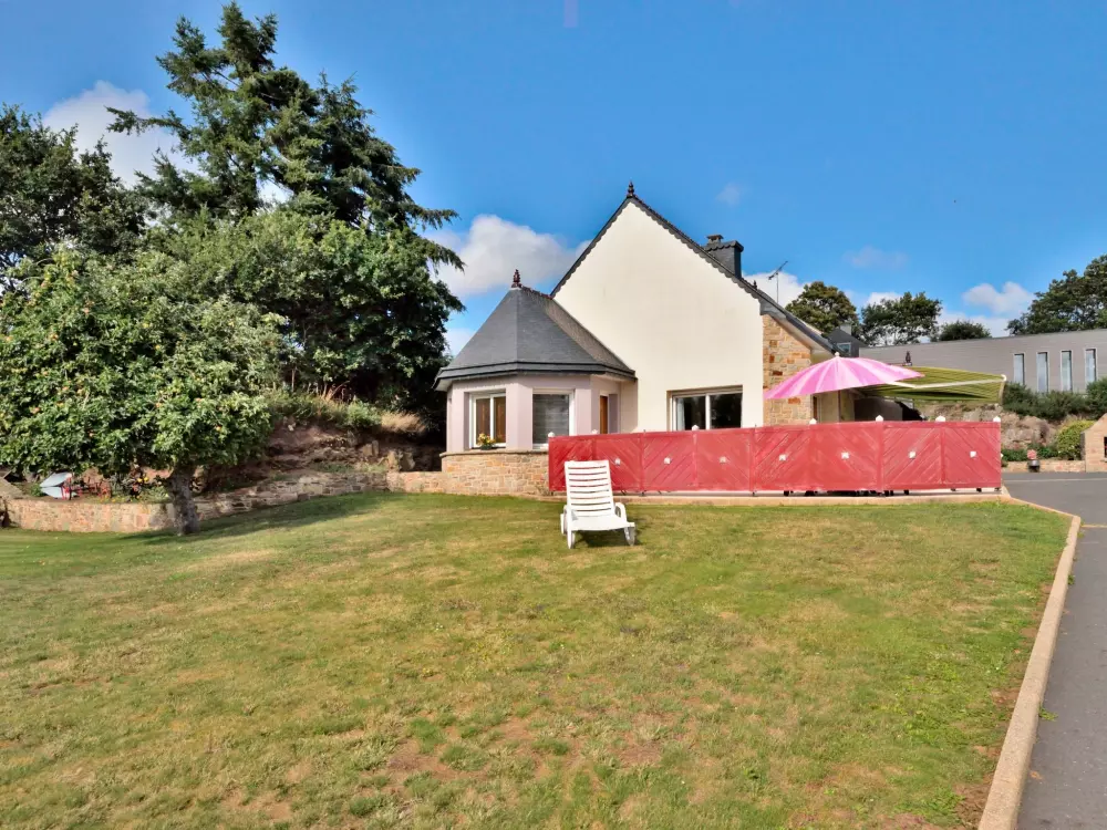 Maison de Vacances Ploubezre