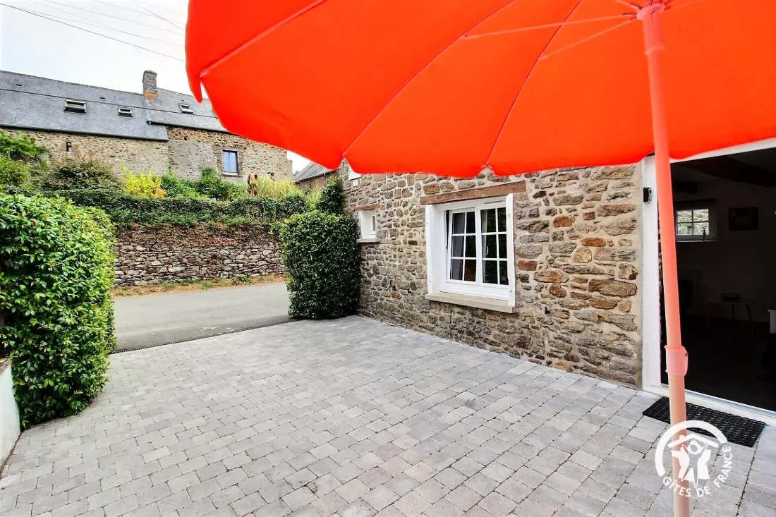 Gîte de France La petite quinoise 2 épis