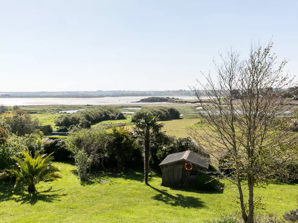 Maison de Vacances Plouneour Trez