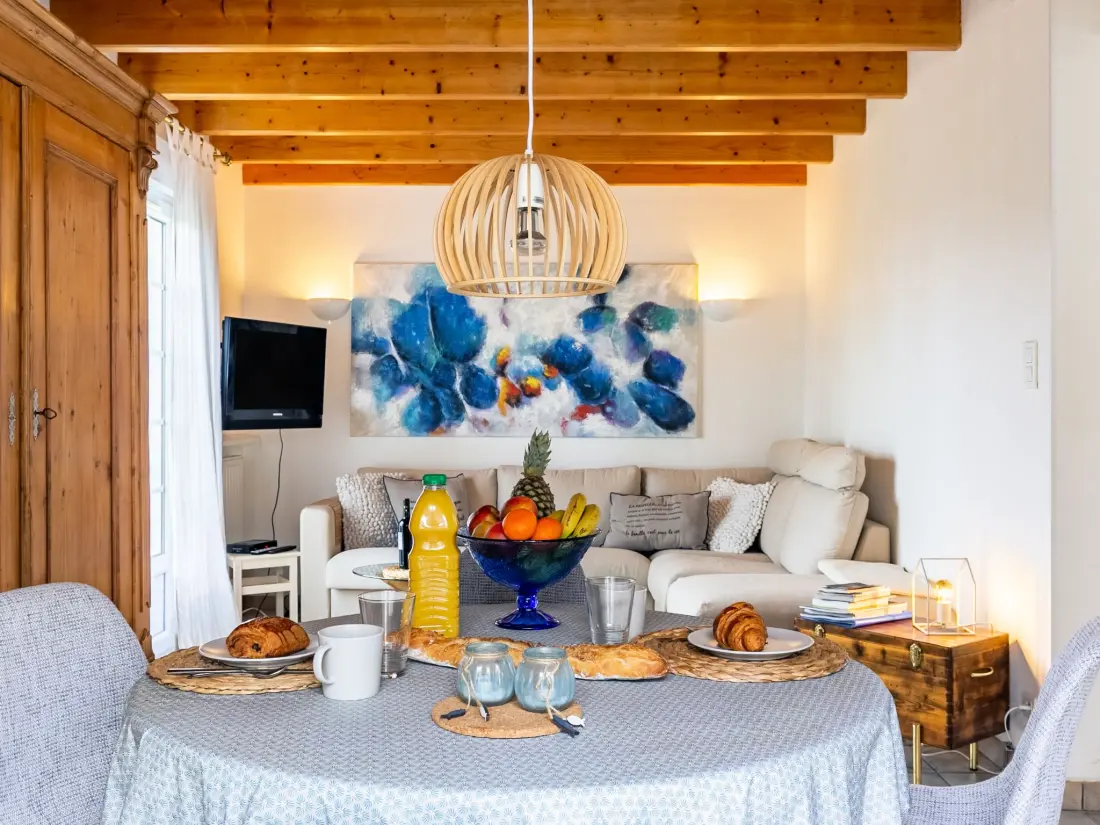 Maison de Vacances Plounevez Lochrist