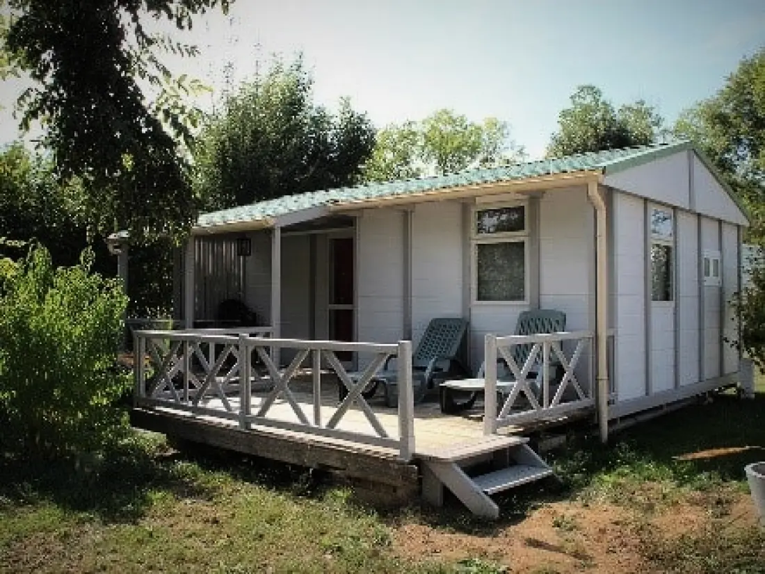 Flower Camping Côté Lac 3 étoiles★★★