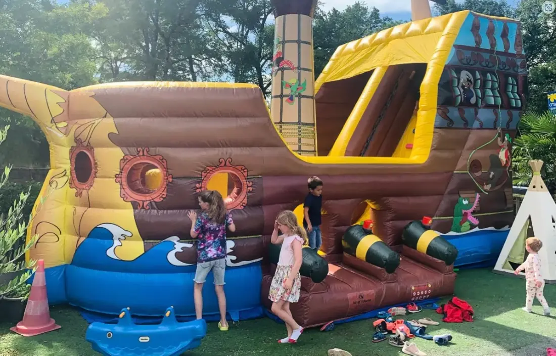 Flower Camping Côté Lac 3 étoiles★★★