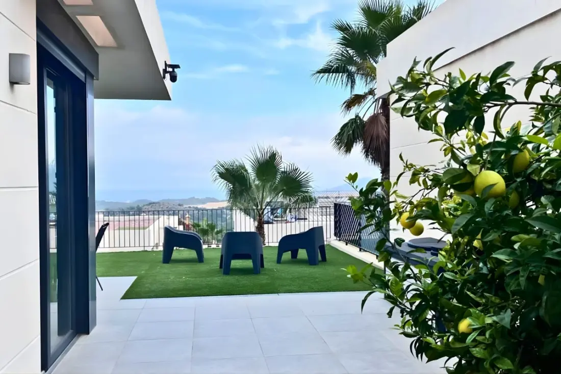 Charme, Confort Et Piscine Au Soleil De Polop !