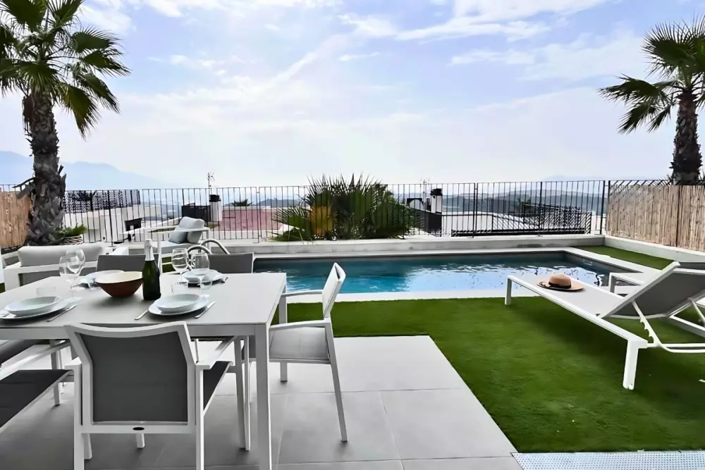 Villa Avec Piscine Privée Et Vues Magnifiques