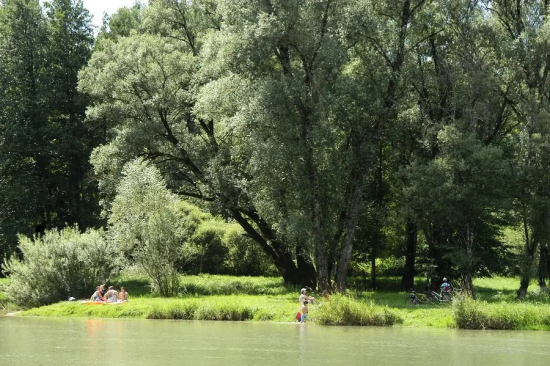 Camping Les Pêcheurs 3 étoiles★★★