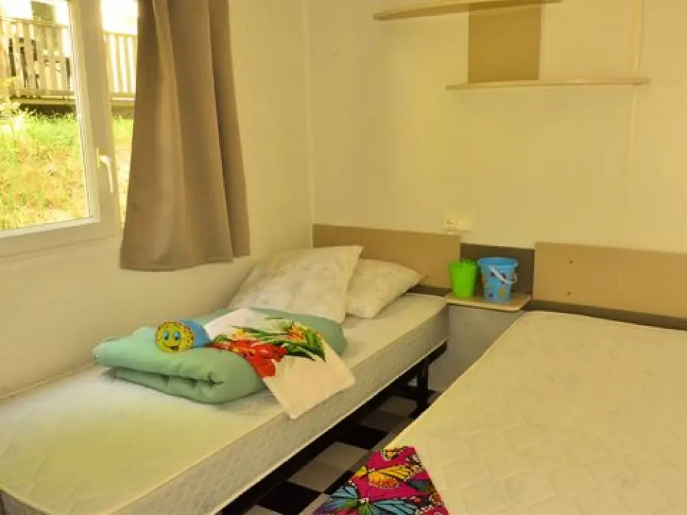 Camping Les Terrasses Du Lac  4 étoiles★★★★